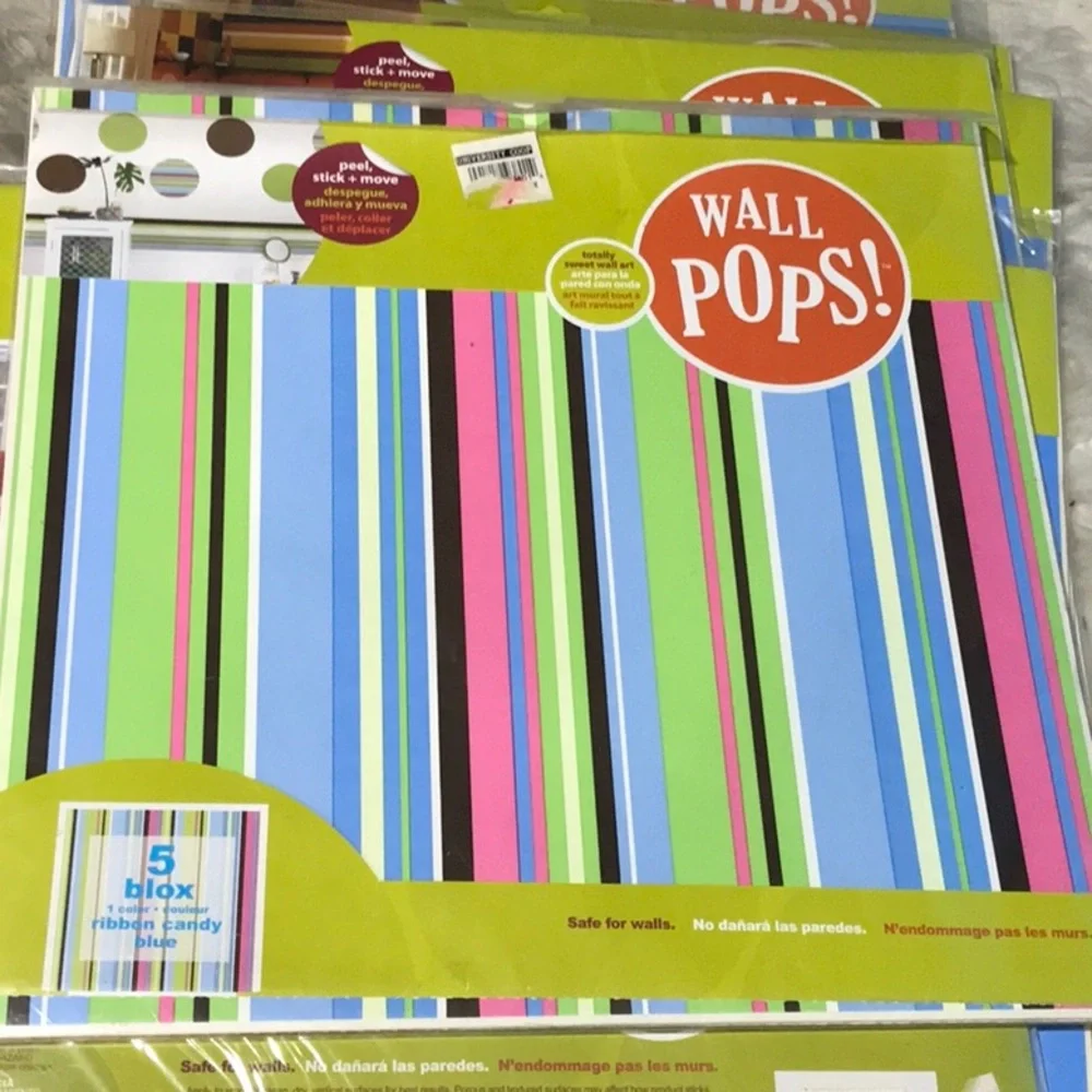 NEW 10 packages of 5 Wallpops @ 13”x13” safe walls 50 tiles total